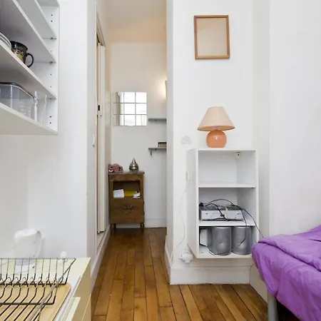 Apartment Champs Elysees Student *
